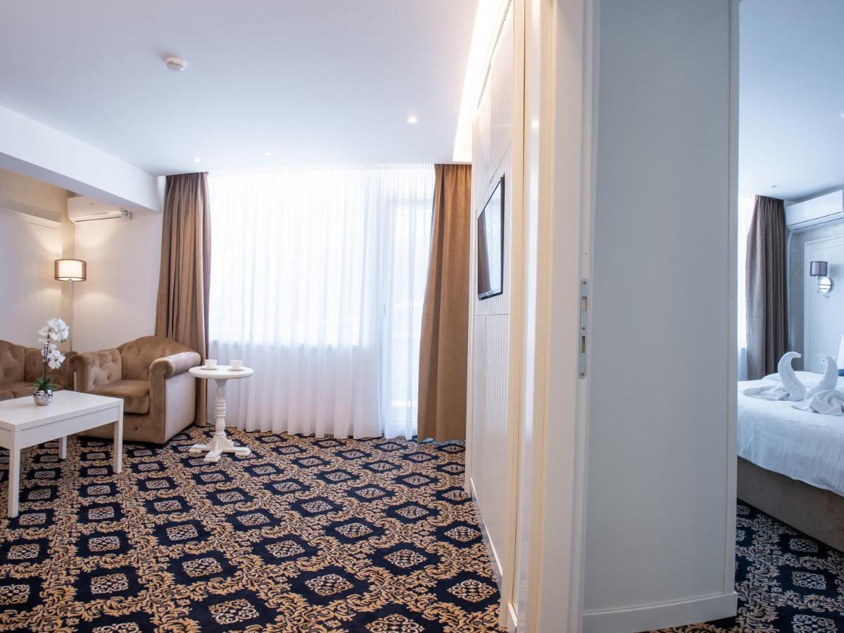 Hotel Belvedere Ефоріє-Норд Екстер'єр фото